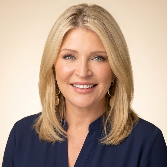 Tina Hoff